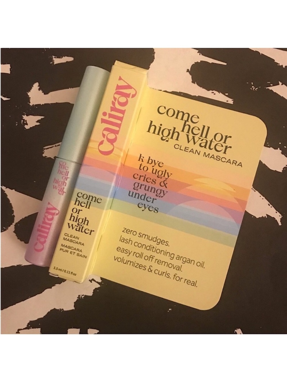 caliray Lashes and Lips Duo - Volumizing Tubing Mascara & Plumping Lip Gloss - Picture 10 of 13
